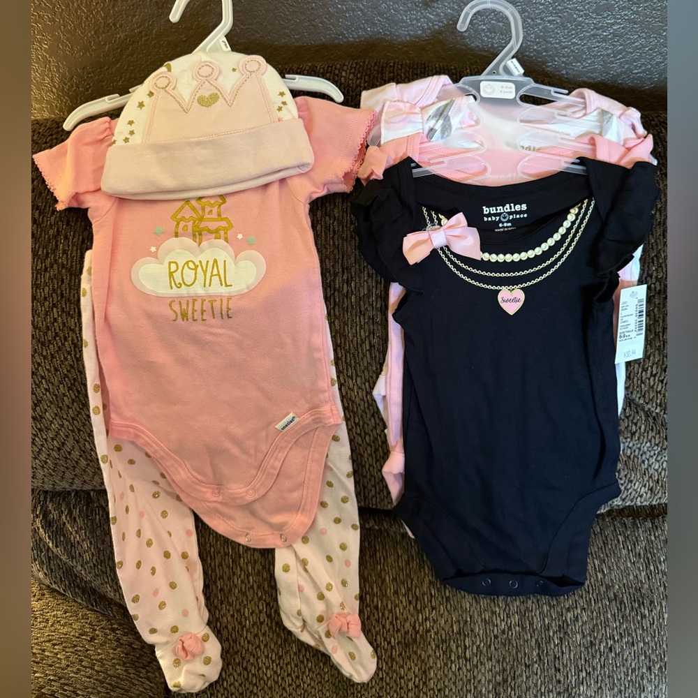 Pink Princess Baby Onesie with hat & 4 onesies